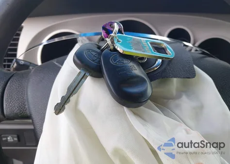 2007 Toyota Tundra Sr5 4.7L V8 z USA, uszkodzony, nr VIN 5TBBT54107S457729